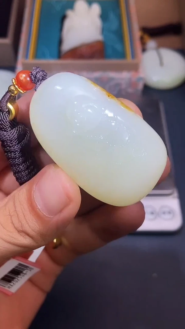 颈饰未镶嵌和田玉祥**驼HX