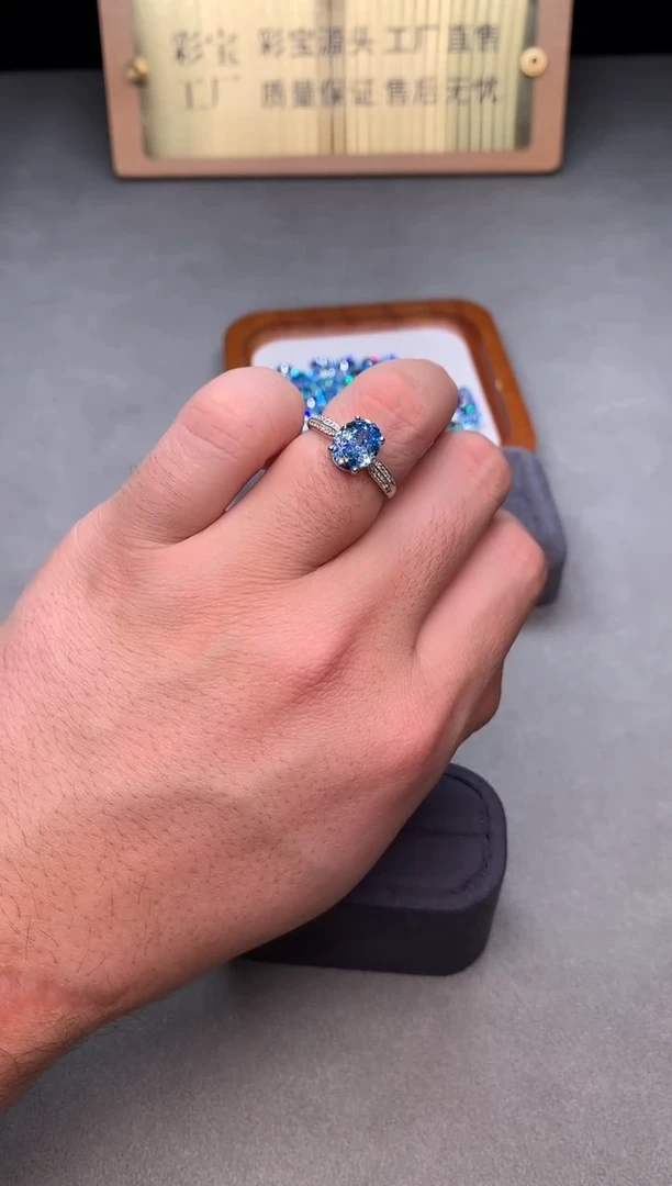 银S925镶嵌戒指海蓝宝石2222