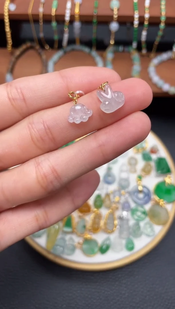 【闪购商品】翡翠吊坠(不含链)18K金镶嵌2个  JK243