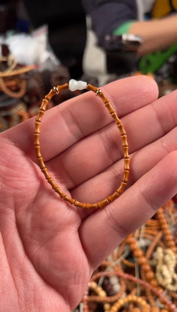 吊坠橄榄核?****?王胖子文玩工作室定向