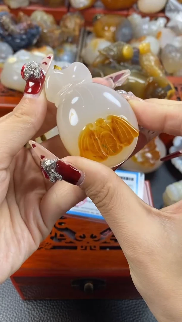 【闪购商品】玛瑙/玉髓手把未镶嵌1