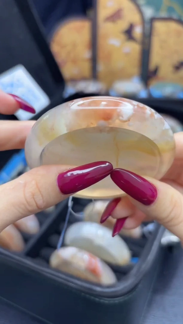 未镶嵌手镯石英质玉A186(58圈赠送镯心)