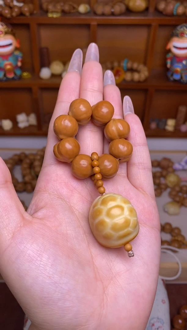 把件猴头核桃豫**玩补。先不发