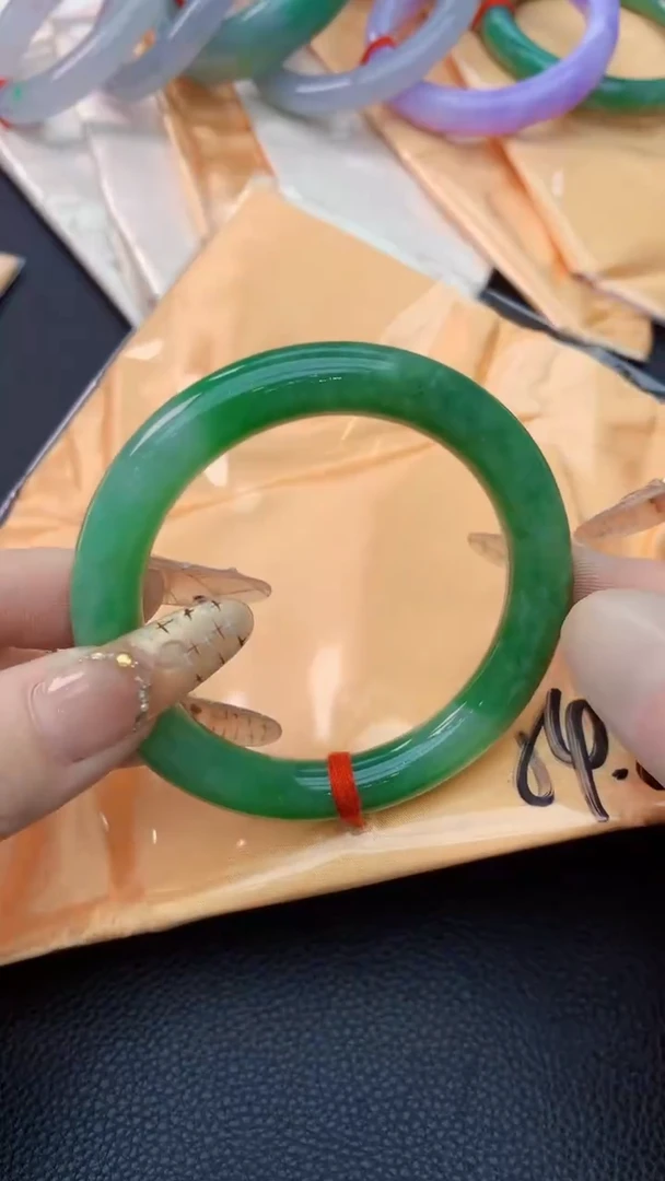 未镶嵌手镯翡翠0936561250