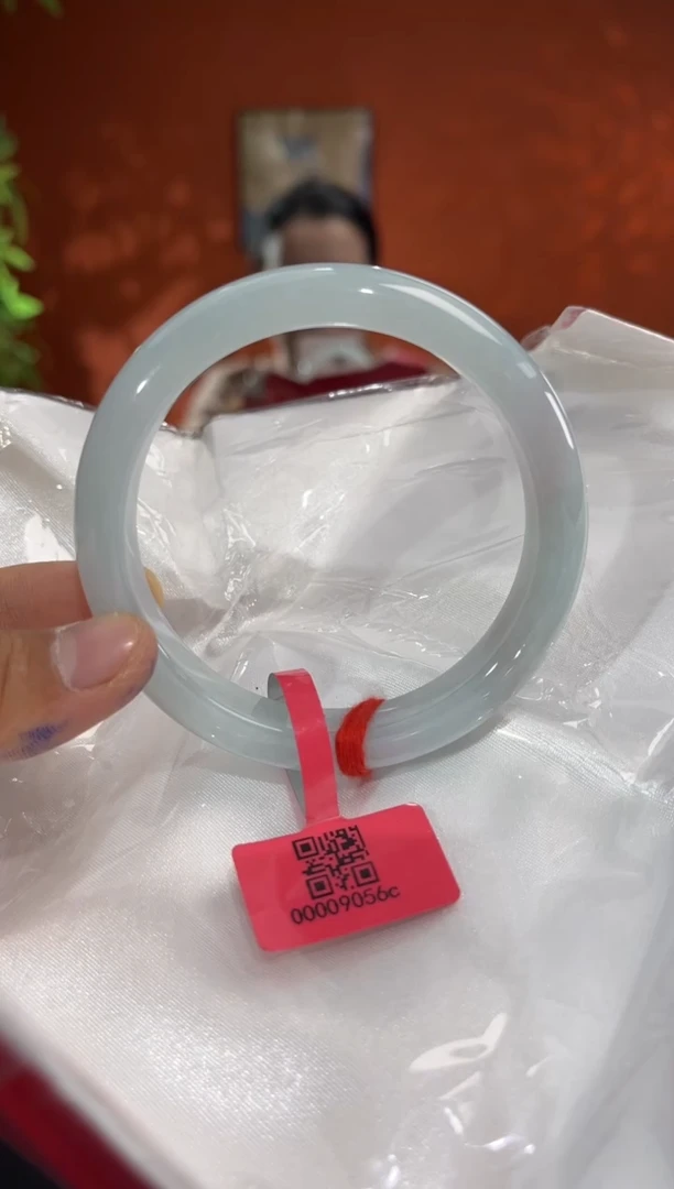 未镶嵌手镯翡翠翡翠手镯
