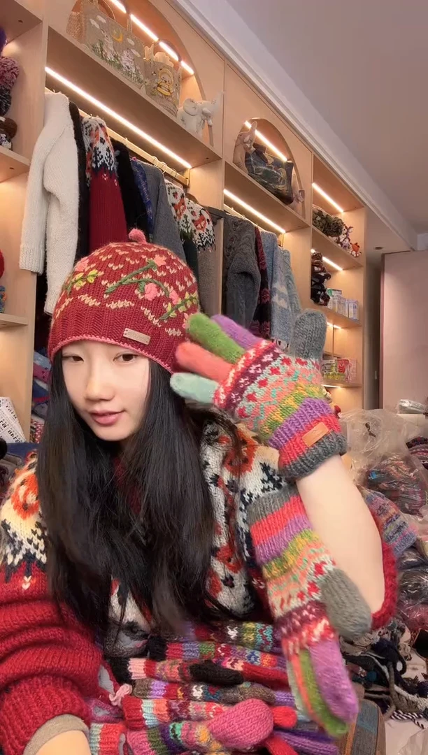 羊毛C****?手套409