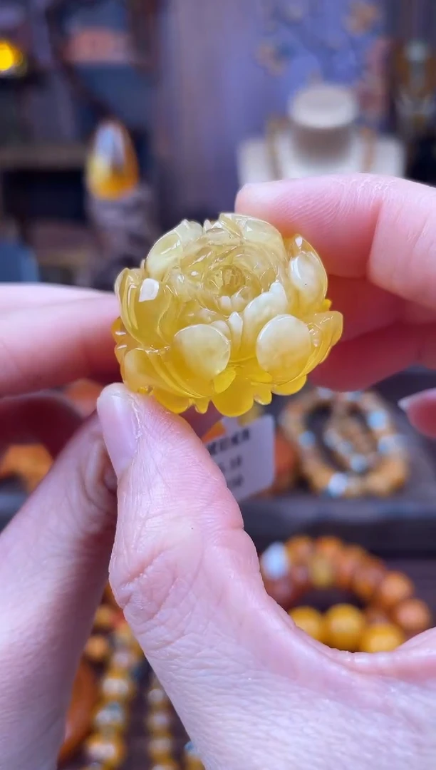 裸石琥珀未镶嵌多样性发货1，假一赔4