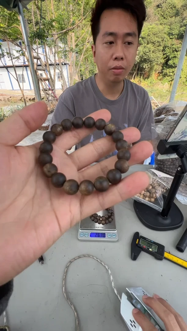 沉香手串红骨沉水1.0圆珠单圈多样性发一