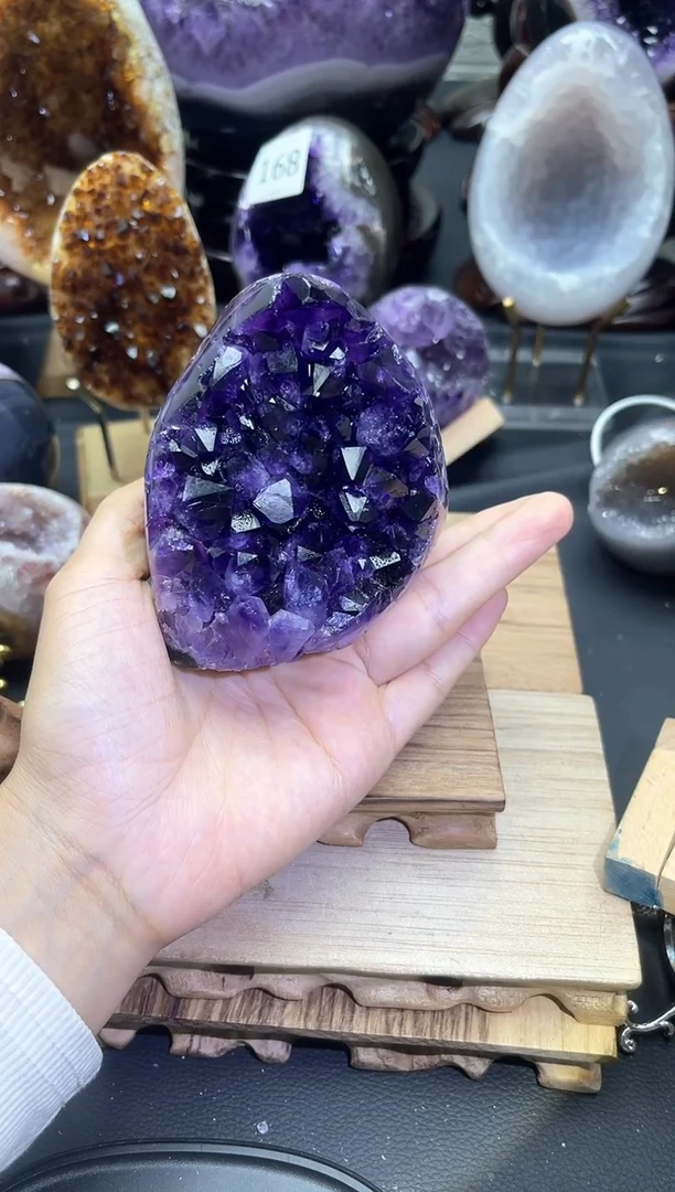 未镶嵌大型摆件（非配饰）紫晶173号摆件
