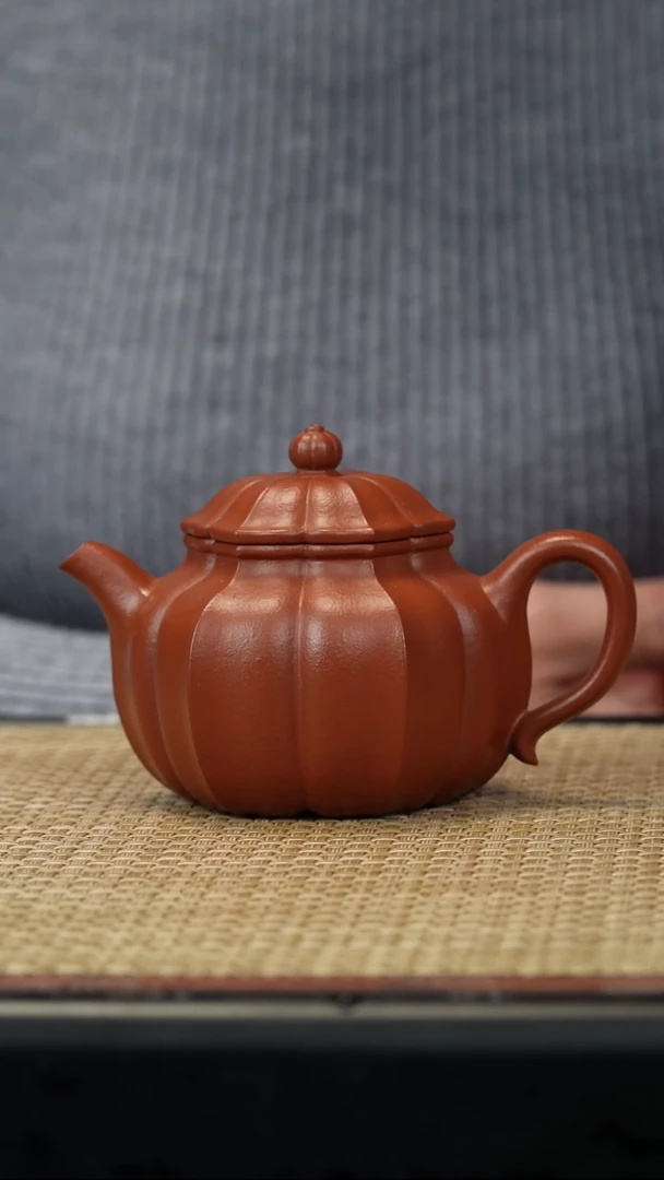 【闪购商品】紫砂茶壶生砂筋纹莲子微瑕