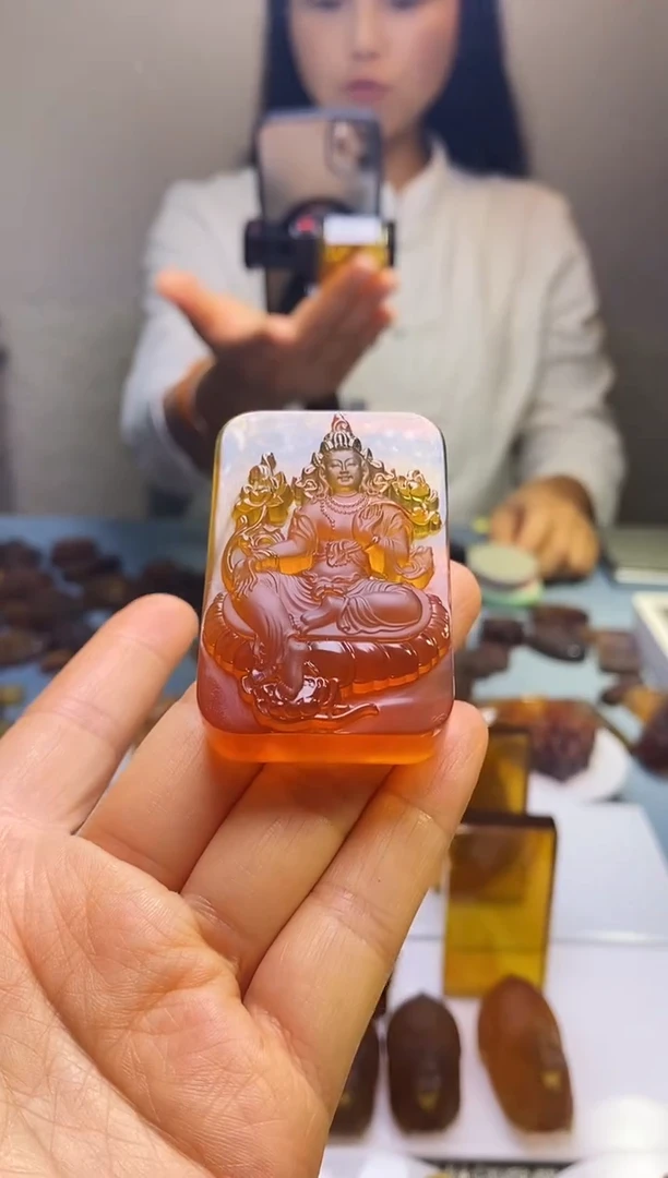 未镶嵌颈饰琥珀SN54-56（度母）