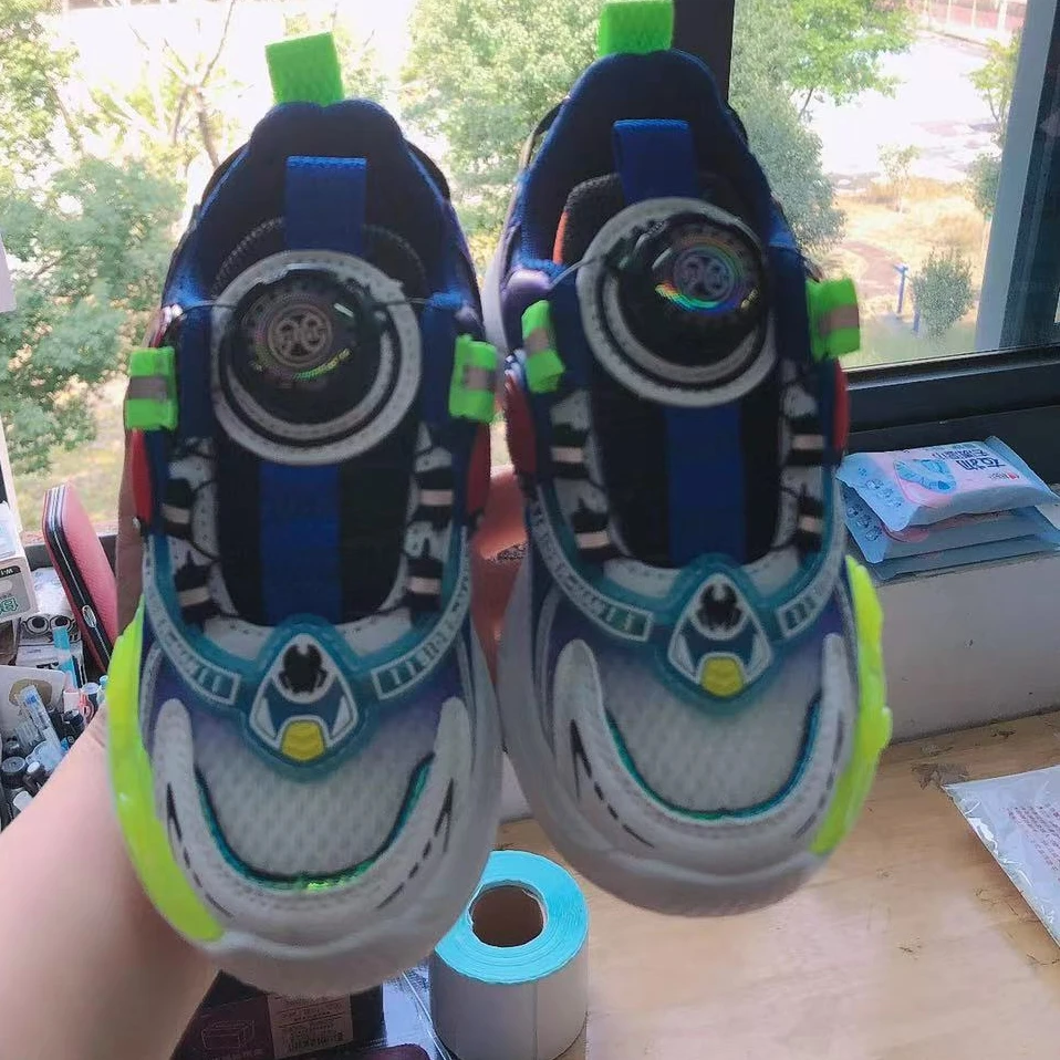 门店儿童秋款网面机械运动鞋8518