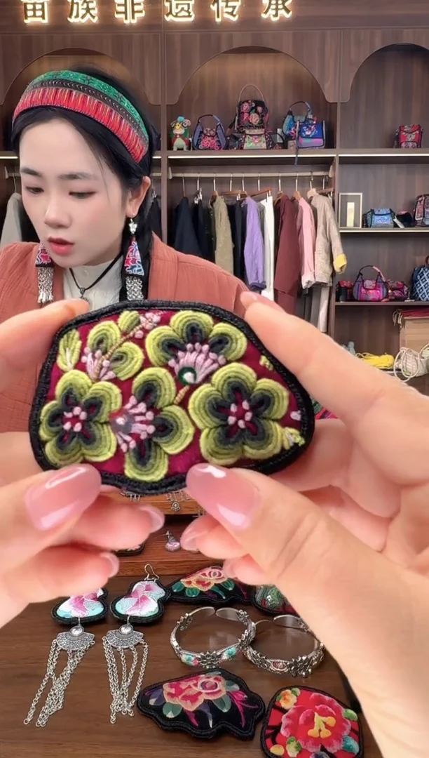 刺绣扶光苗绣传承14