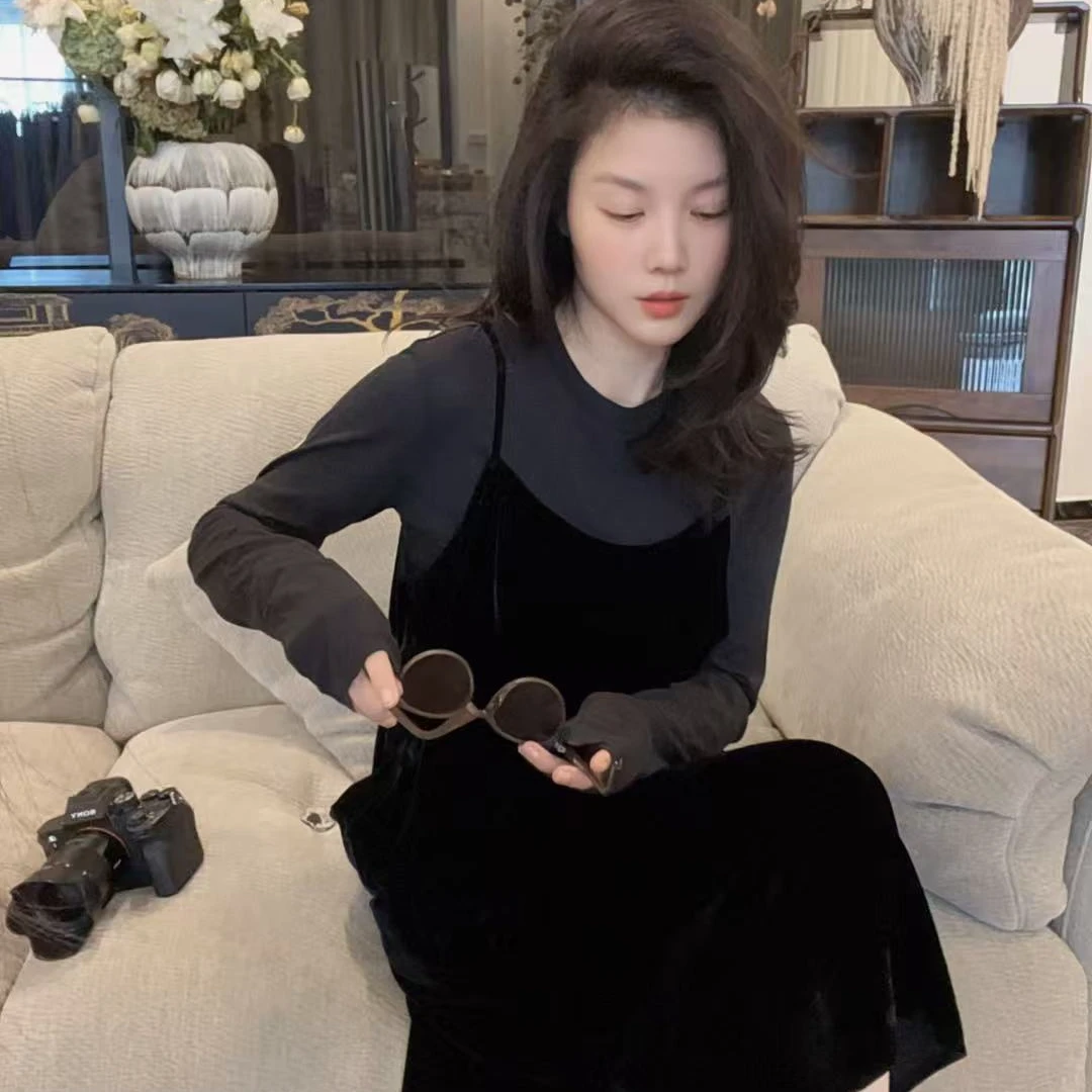 【悦悦专属】新款纯色丝绒吊带开叉连衣裙Y826