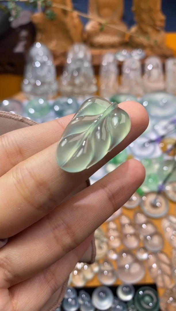 【闪购商品】定制翡翠未镶嵌叶子20.9*17.9*