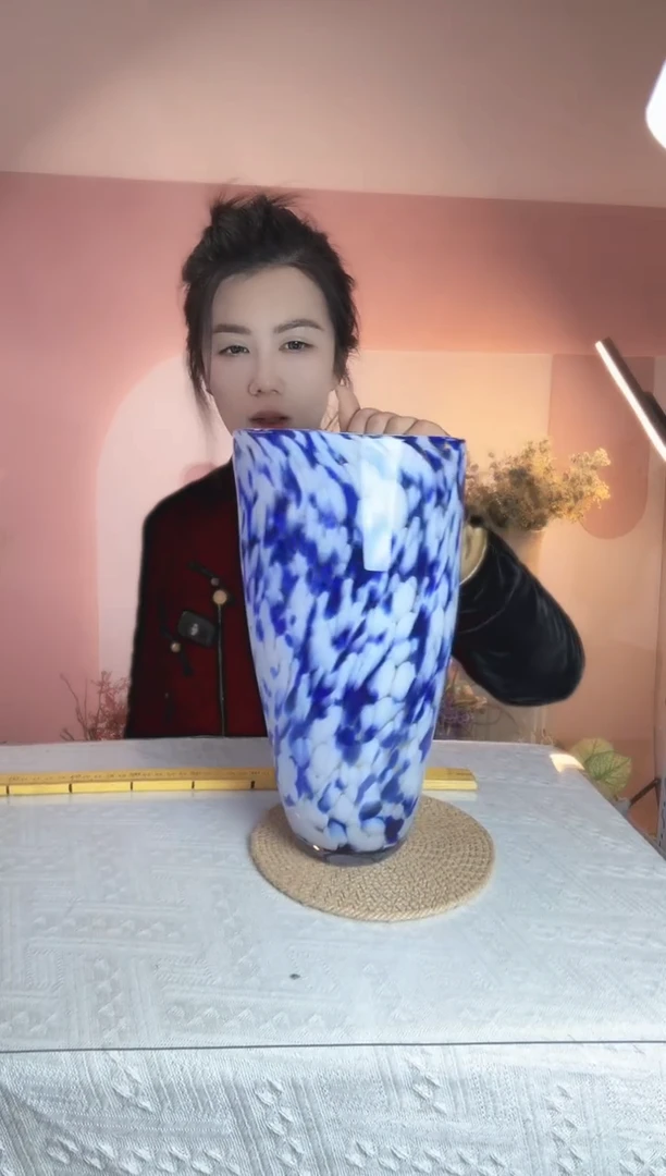 179直播玻璃花瓶