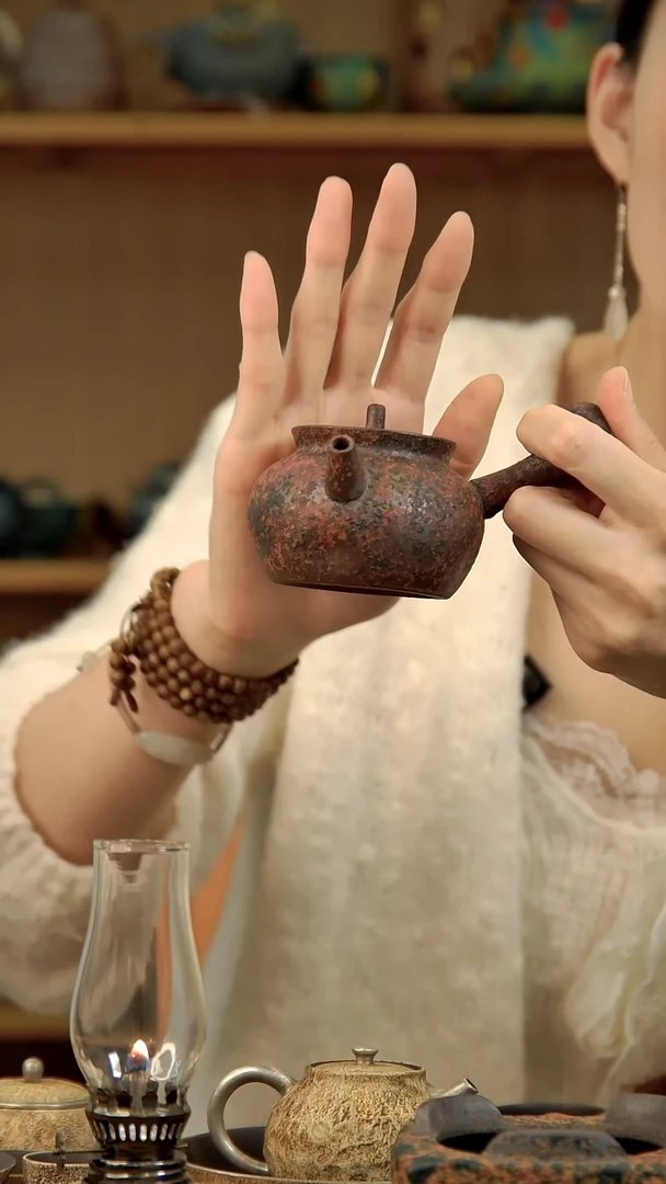 言野手作 岩矿侧把壶