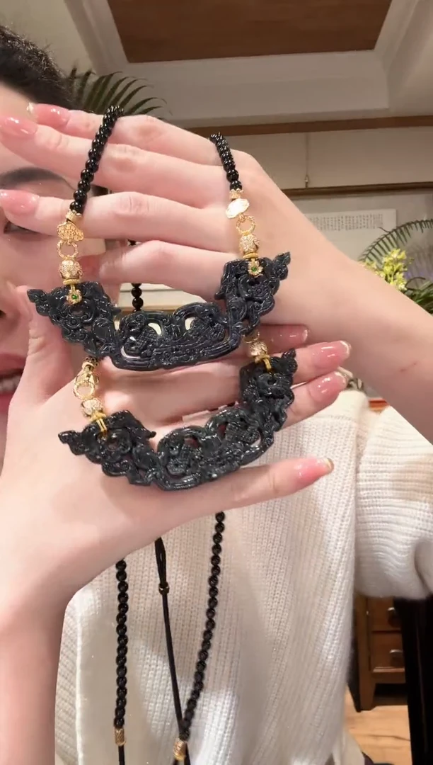 【闪购商品】翡翠颈饰未镶嵌多样性发其一