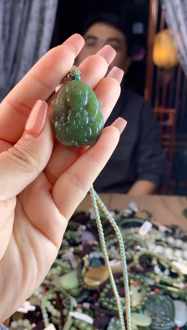 【闪购商品】和田玉挂件未镶嵌多样性发货拍一发一