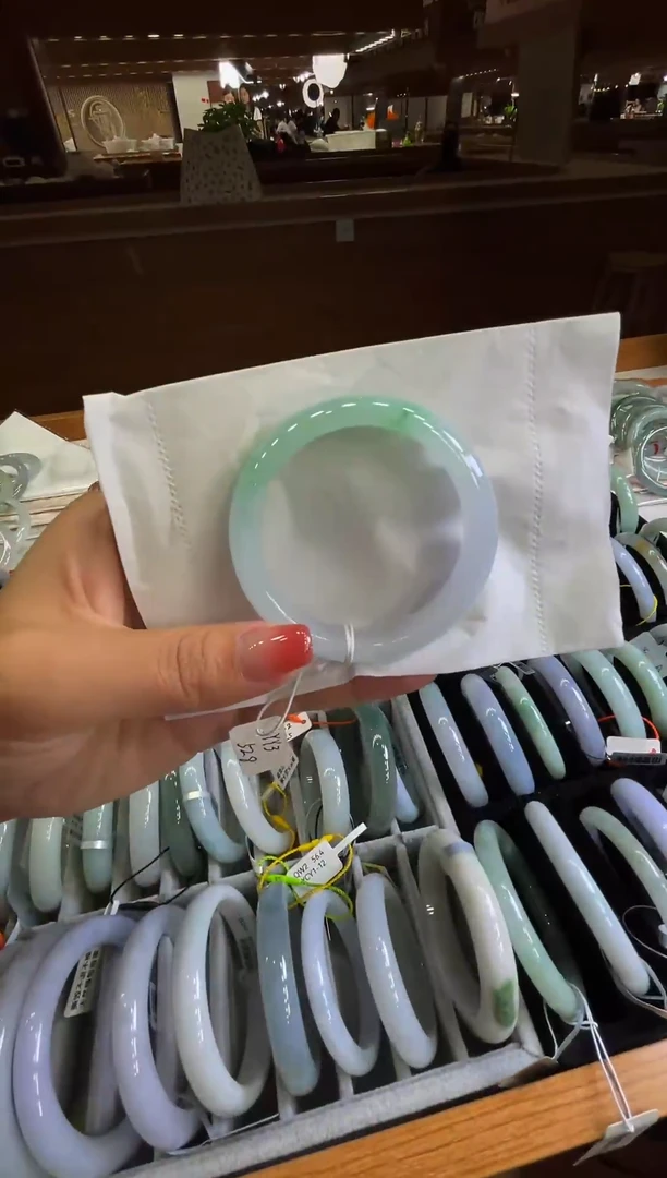 未镶嵌手镯翡翠?****?纯天然翡翠A货