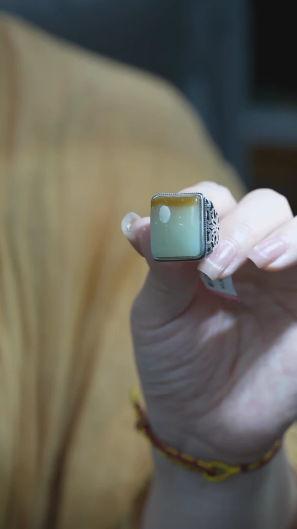 和田玉戒指未镶嵌方形戒指