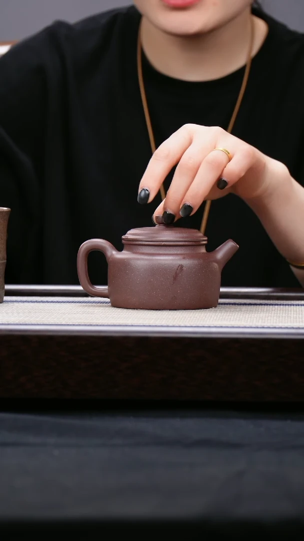 【闪购商品】紫砂茶壶4D  德钟壶 夏成双