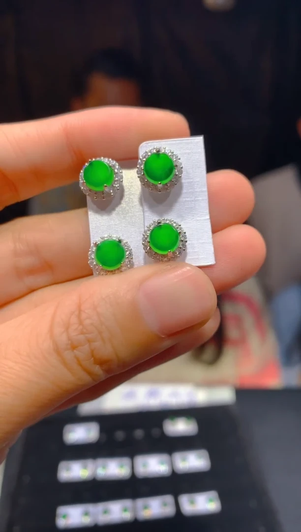 【闪购商品】定制翡翠未镶嵌28多样性发货（发其一）