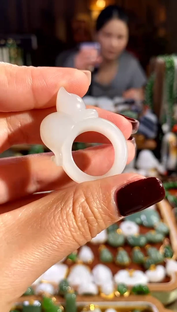 吊坠(不含链)未镶嵌和田玉戒指16