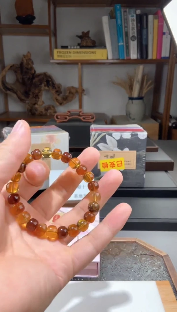 琥珀颈饰未镶嵌9+多宝老型珠手串