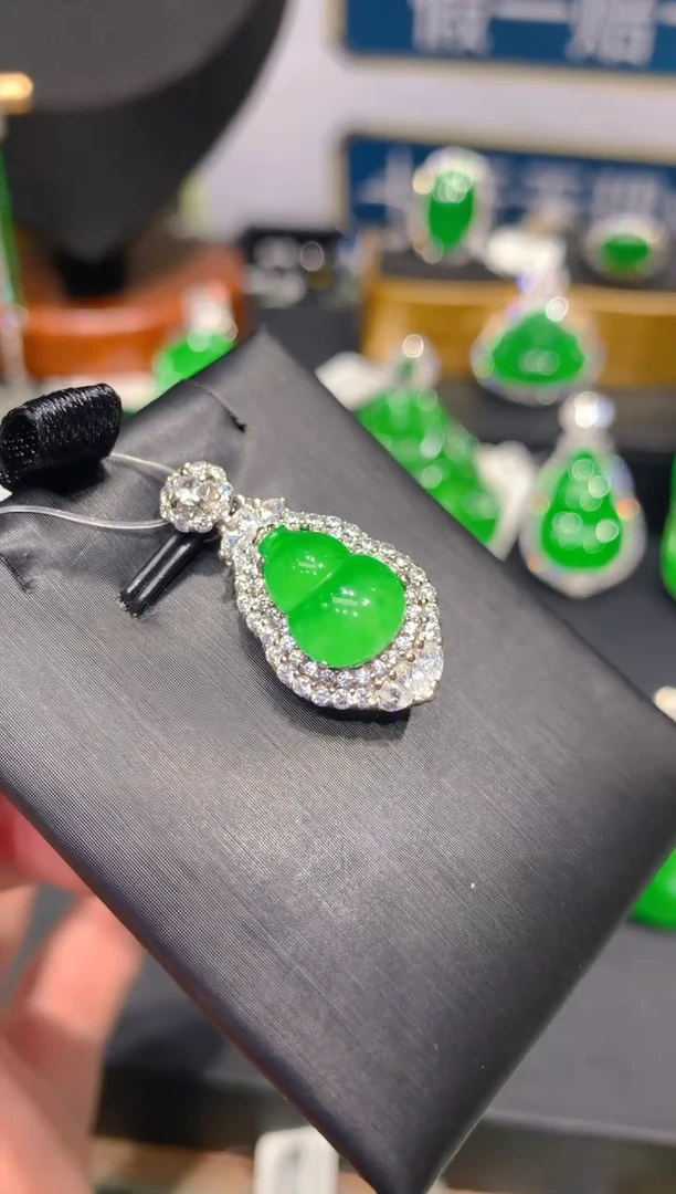 翡翠银S925镶嵌颈饰3一季