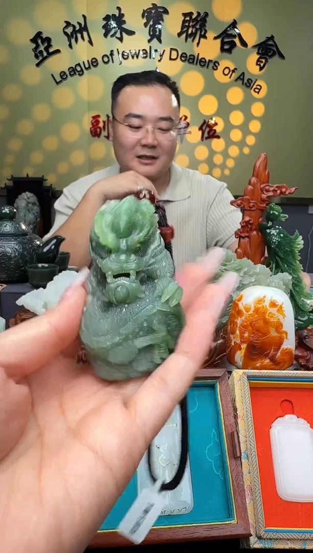 未镶嵌和田玉（碧玉）把件和田玉碧玉把件023