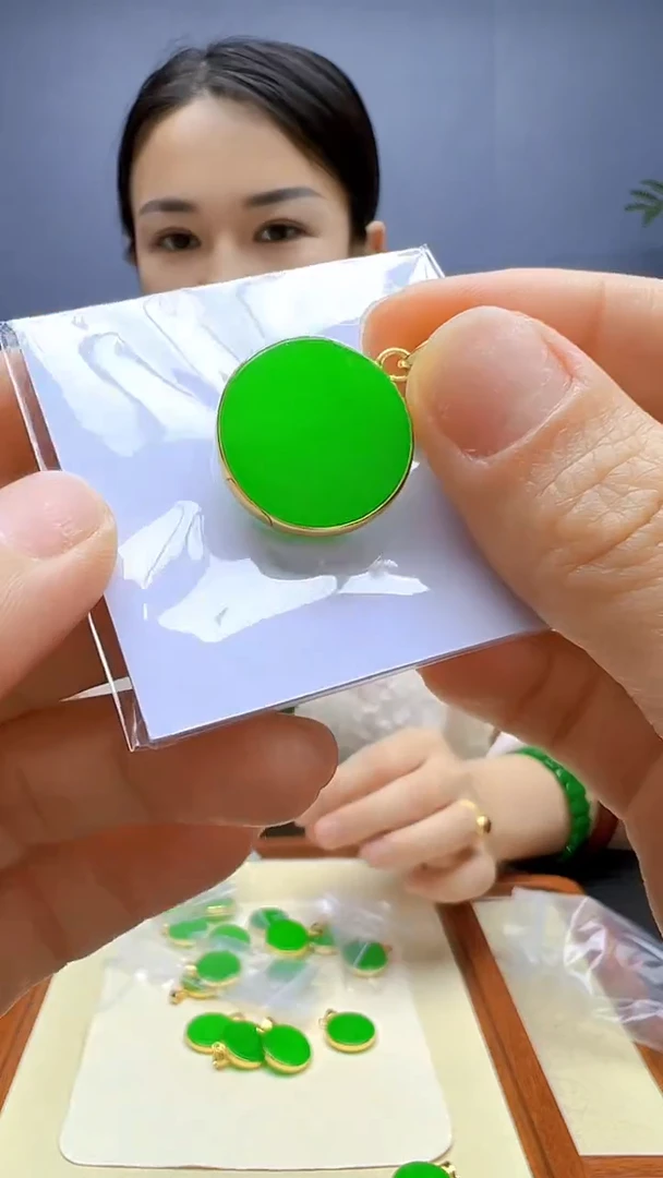 静柏手工艺吊坠项链小圆牌吊坠