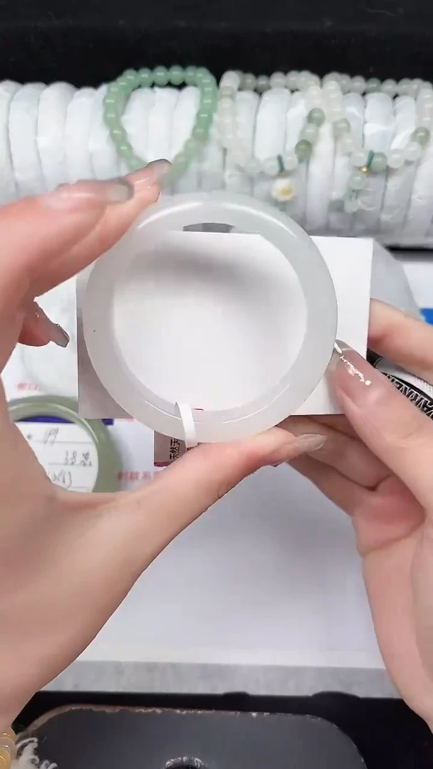 未镶嵌手镯石英质玉192-52/53