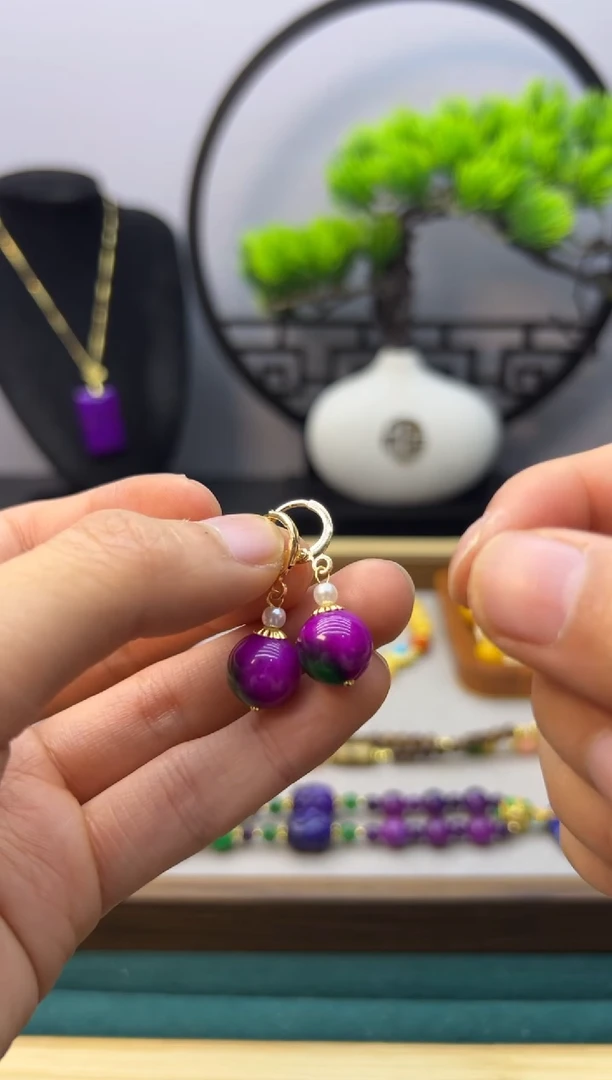 【闪购商品】翡翠耳饰14K金镶嵌E389