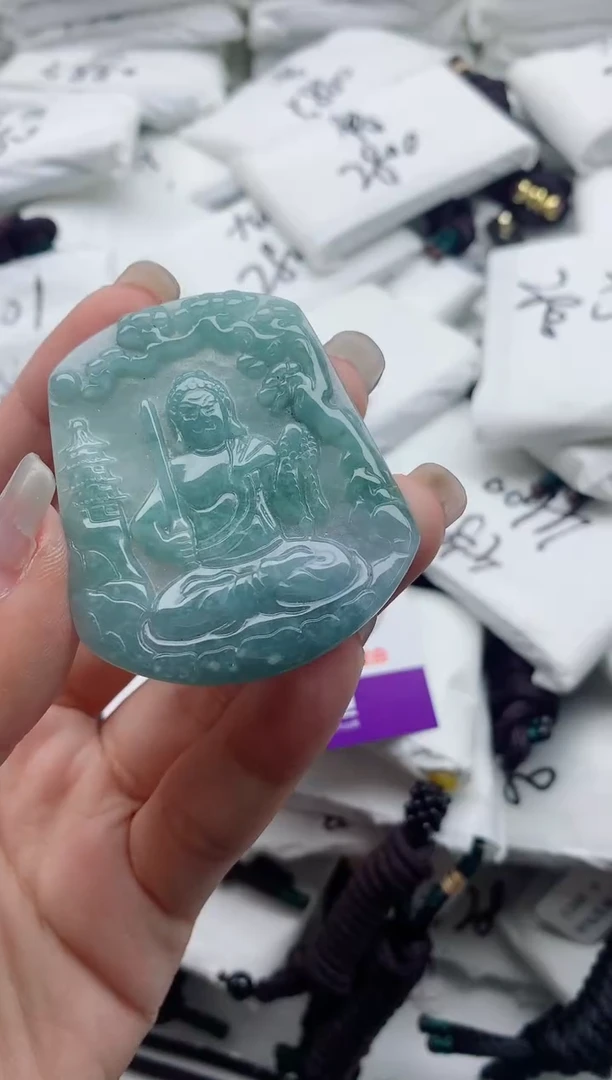 翡翠未镶嵌颈饰0000000000