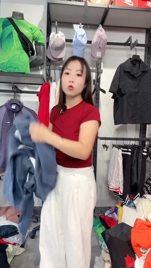 1138编码 瑕疵款直播间过款为准 尺码