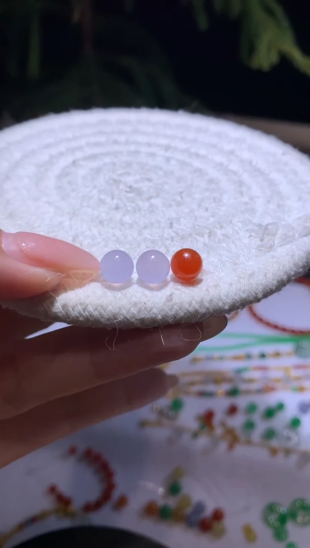 定制翡翠未镶嵌6.1/7.1珠子三个