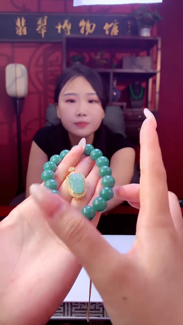 翡翠未镶嵌颈饰天然翡翠(拍一发三）