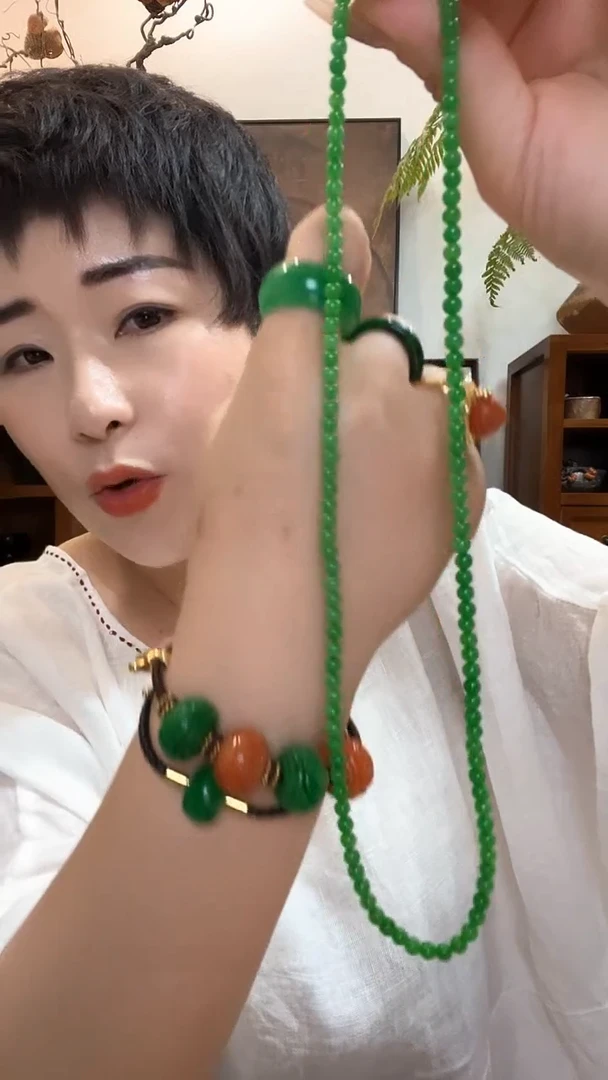 吊坠(赠链)合金翡翠080