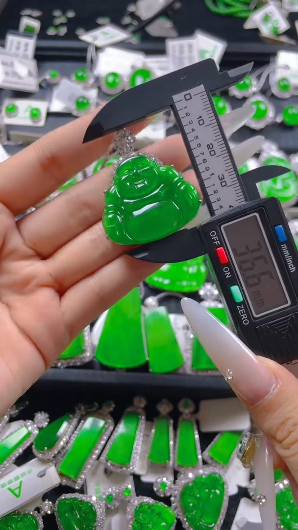 颈饰银S925镶嵌翡翠11