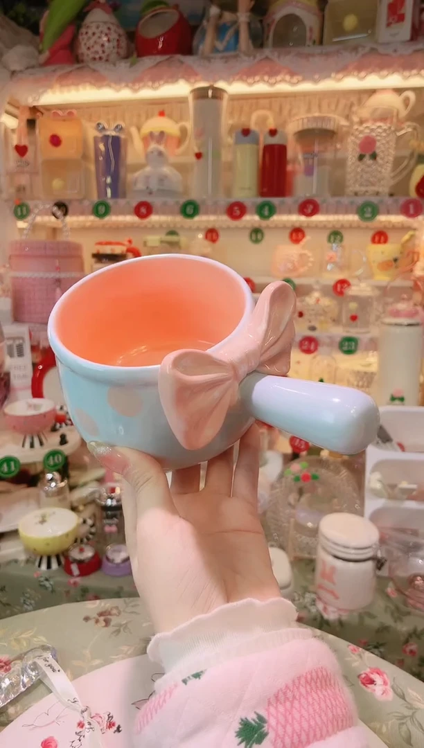 【闪购商品】摆件蝴蝶结手柄碗蓝色品质好，发货快，放心拍