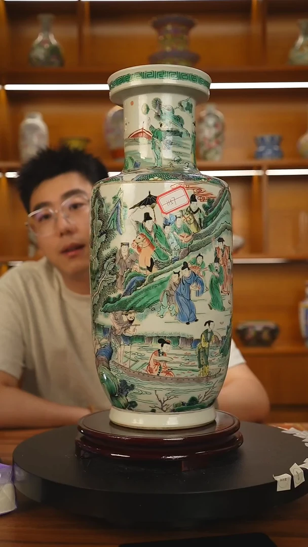 其他点*乐五彩人物故事棒槌瓶一只