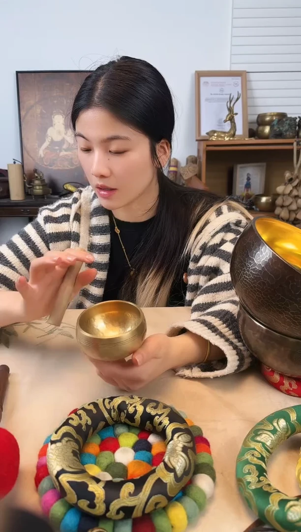 8cm小金钵 送小木棍