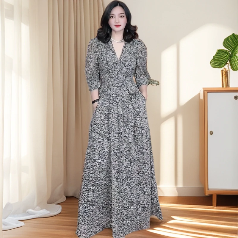 法式复古V领高级感气质宽松高腰女装裙子后妈裙2025新款爆款洋气