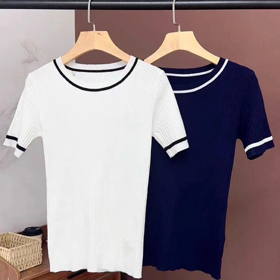 法E 竖条横肌纹短袖T恤