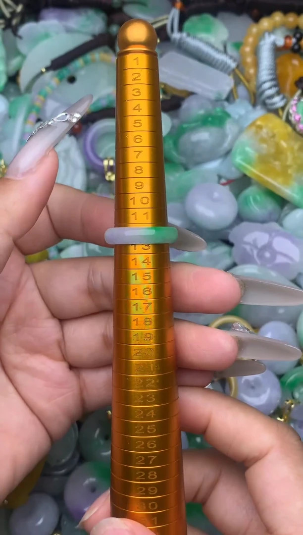 翡翠未镶嵌颈饰天然缅甸翡翠吊坠