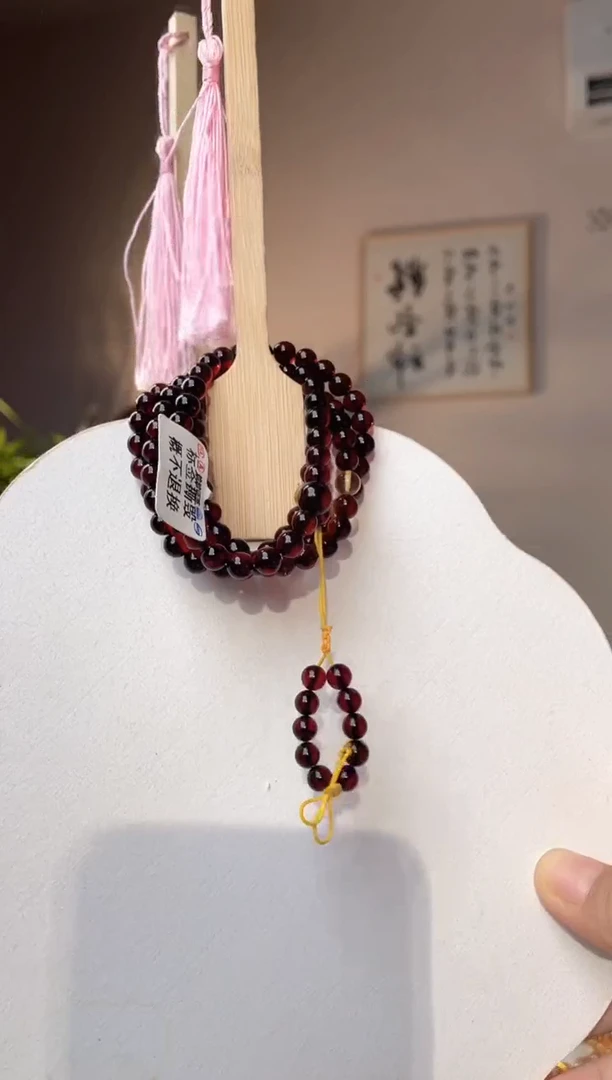 裸石琥珀未镶嵌6+血珀108珠
