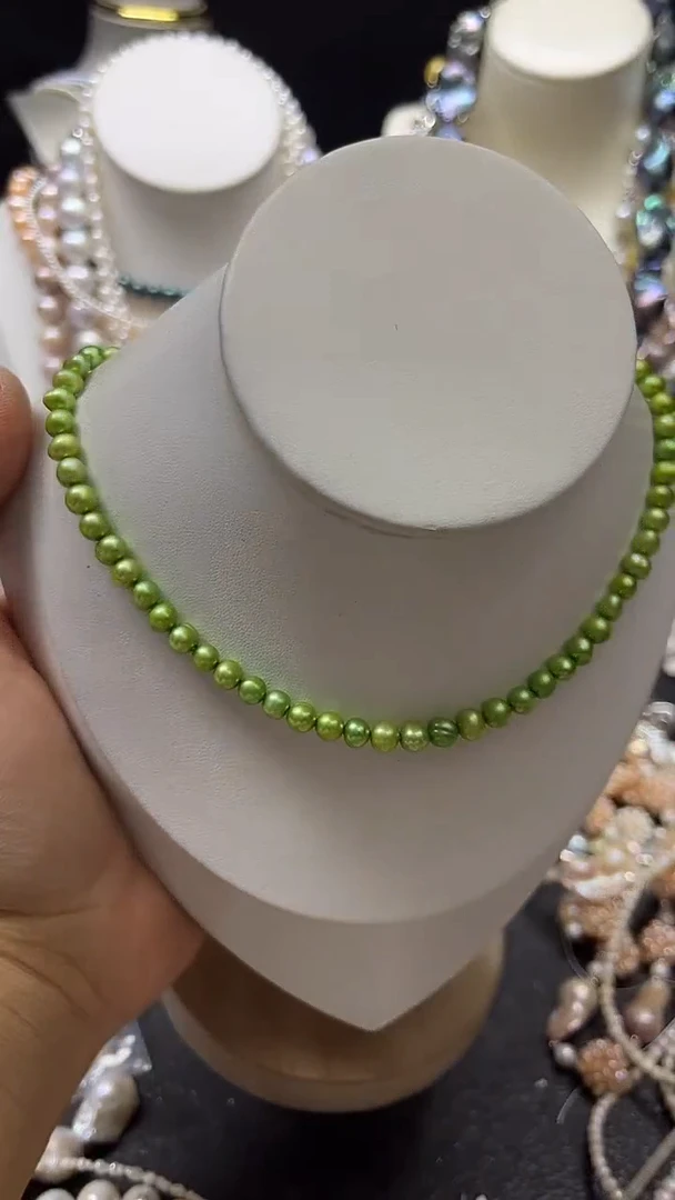 颈饰未镶嵌淡水珍珠多人