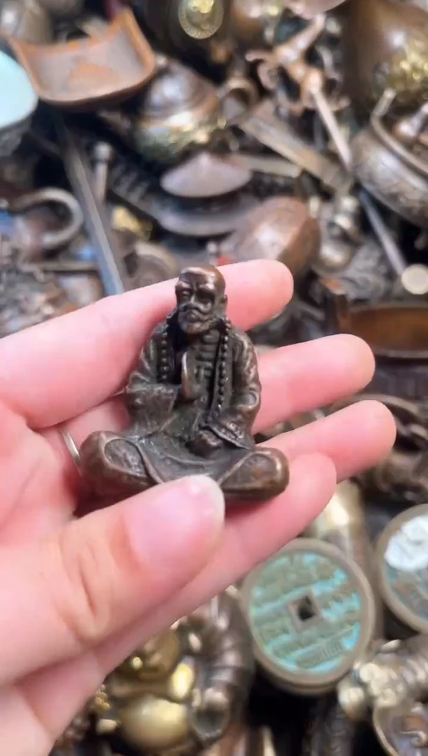 精美铜器点击下单