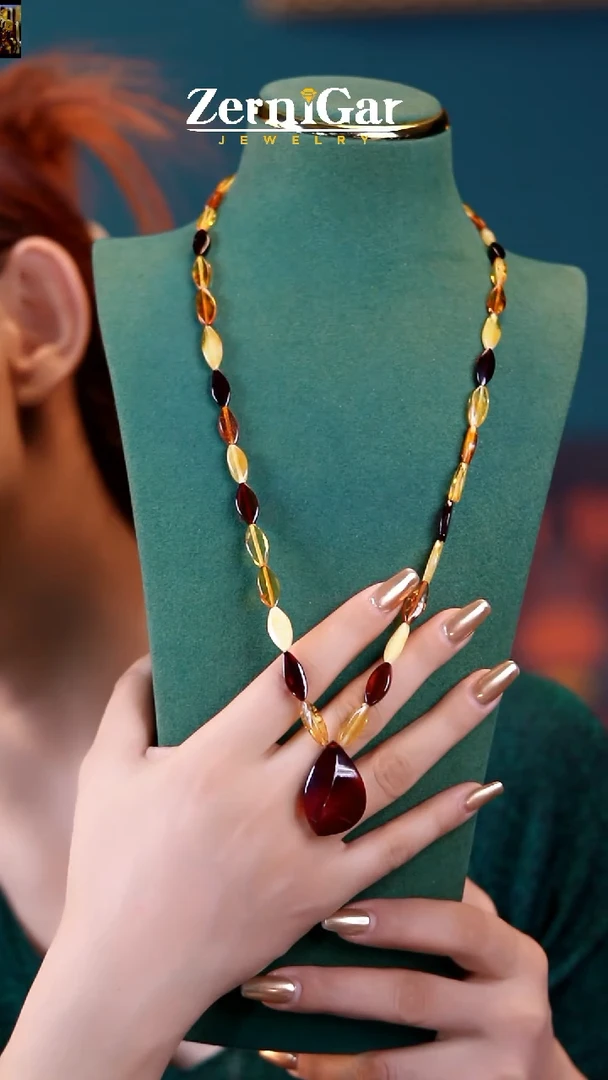 【闪购商品】琥珀颈饰未镶嵌天然琥珀吊坠